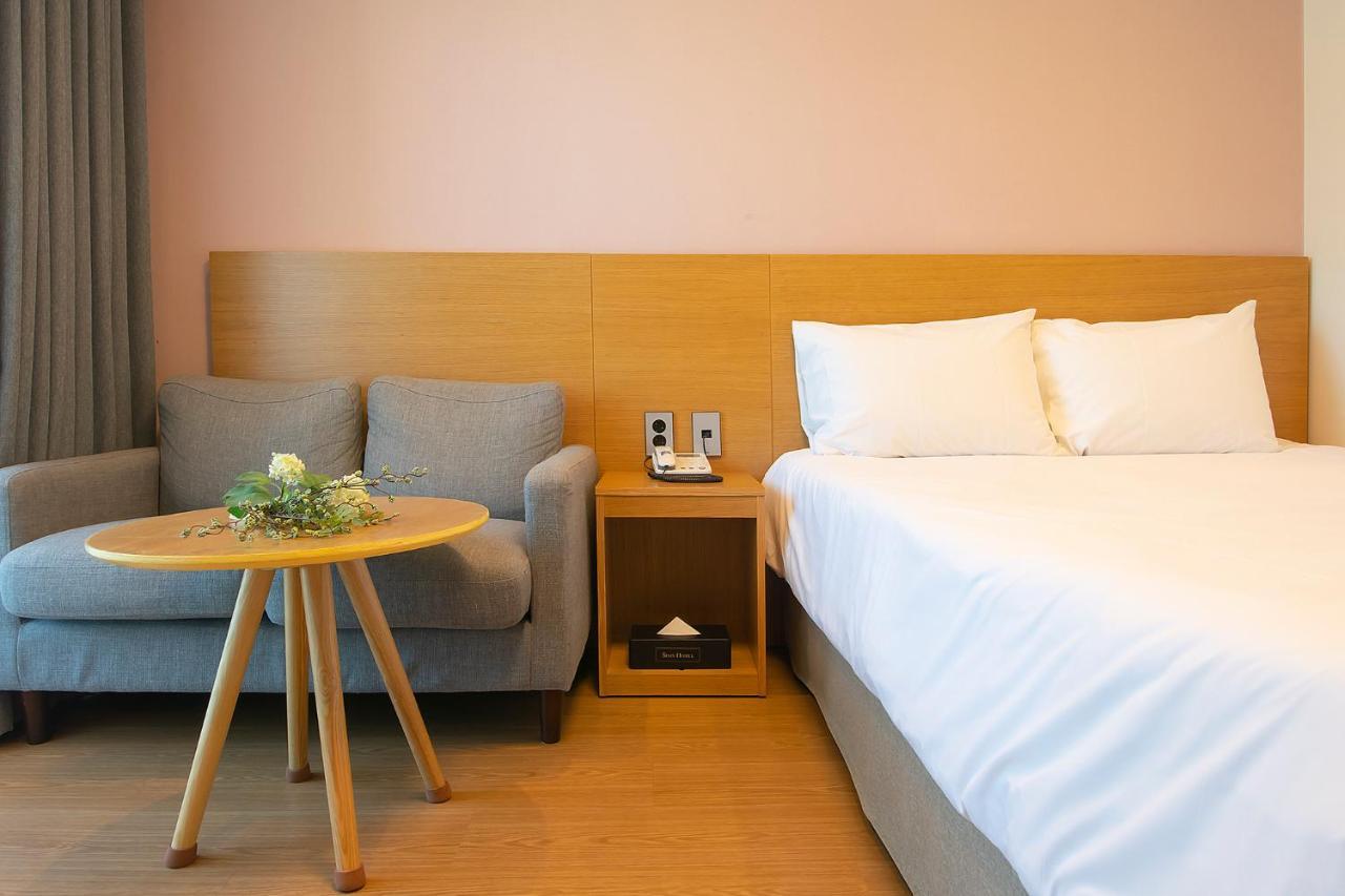 Sims Hotel เมืองเชจู ภายนอก รูปภาพ